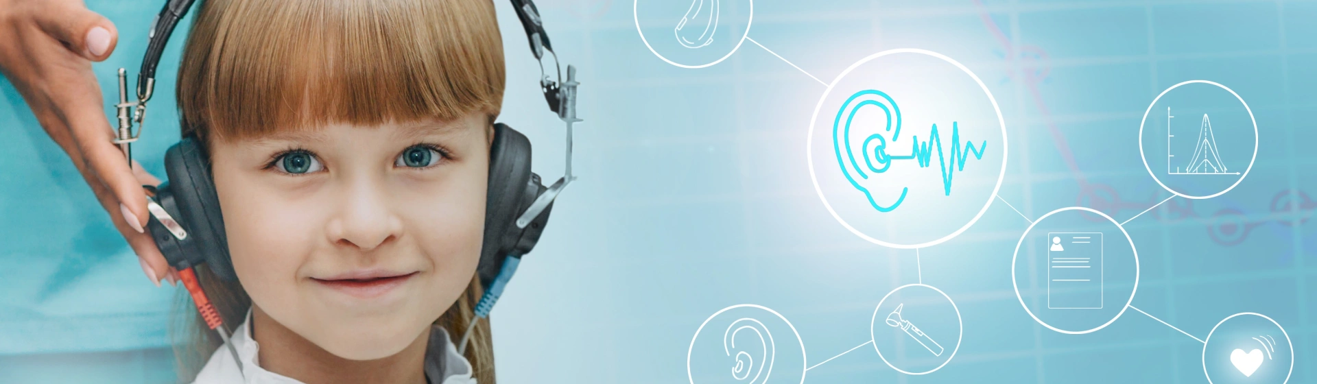 dziewczynka w słuchawkach